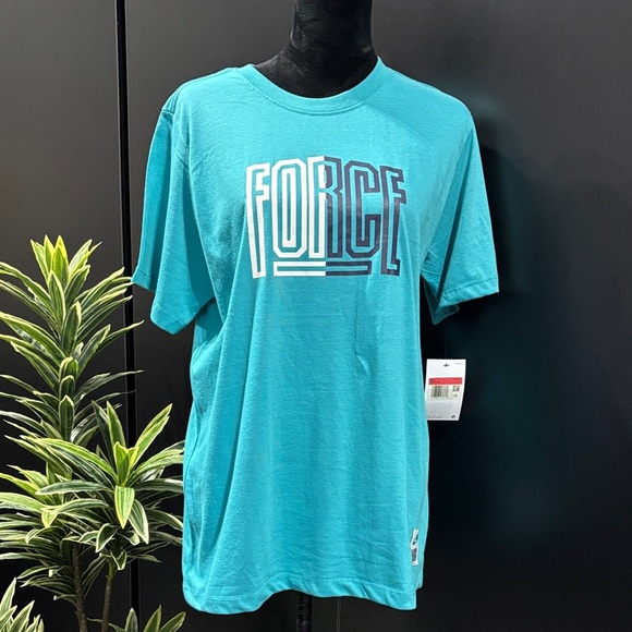Nike Force Classic Fit,The Nike T 100% cotton round neck,Force patch @ left hip - Picture 1 of 8